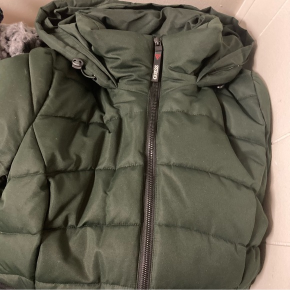 Women’s Guess Winter Coat and boots bundle - Picture 3 of 10